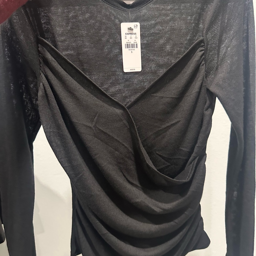 Express top. - Picture 3 of 4